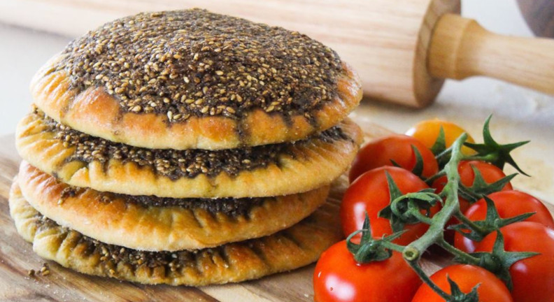Za'atar Flatbread / Manakish Za'atar Flatbread / Manakish