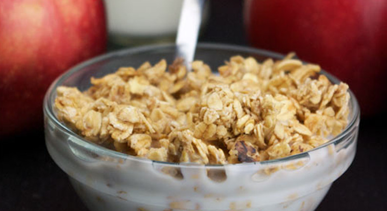 Apple Granola Apple Granola