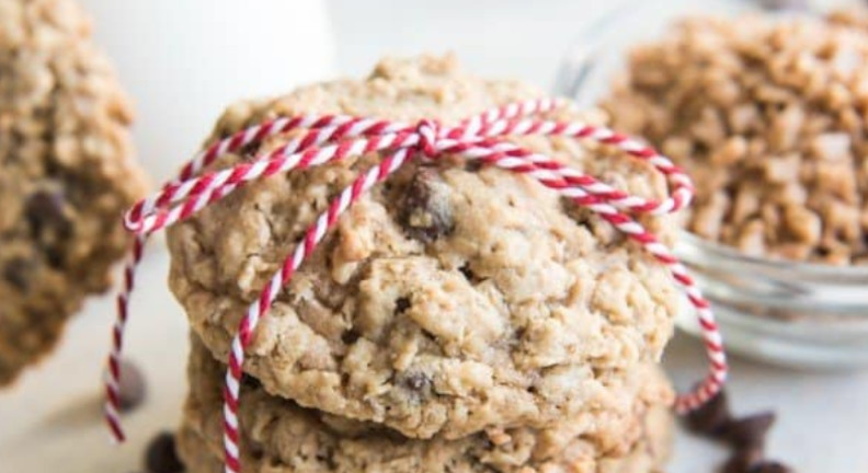 Toffee Oatmeal Chocolate Chip Cookies Toffee Oatmeal Chocolate Chip Cookies