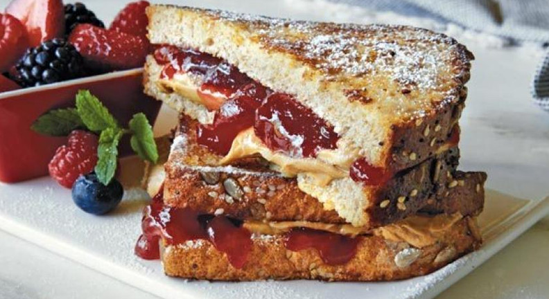 French Toast Peanut Butter and Jelly French Toast Peanut Butter and Jelly